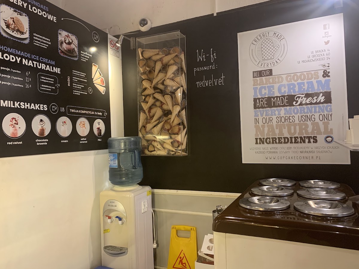 Menu Cupcake Corner-1